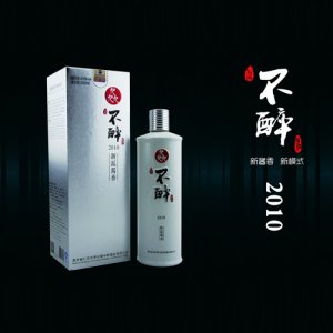 黔國(guó)不醉白酒2010