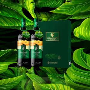 希雅斯有機(jī)綠色小葡干紅葡萄酒