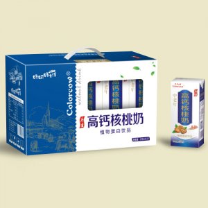 大花牛高鈣核桃奶精品盒