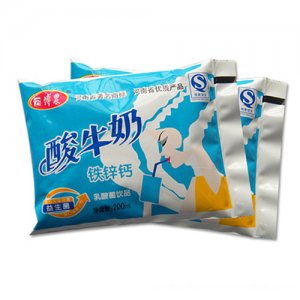 博農(nóng)鐵鋅鈣酸牛奶