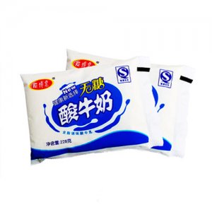 博農(nóng)無糖酸牛奶