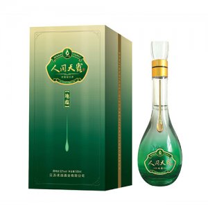 沐酒人間天露地蘊(yùn)白酒