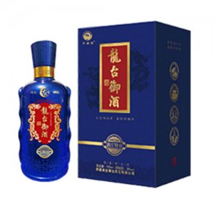 龍臺酒莊特貢白酒