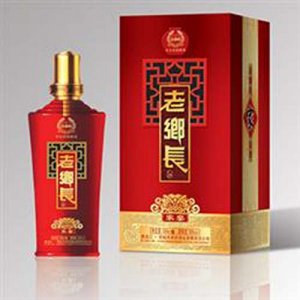 老鄉(xiāng)長酒家宴紅瓶