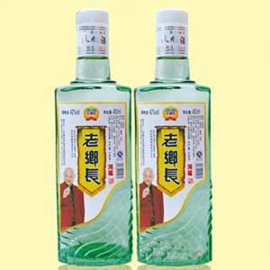老鄉(xiāng)長酒鴻福