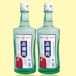 老鄉(xiāng)長酒鴻運