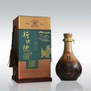 新懷德金牌白酒