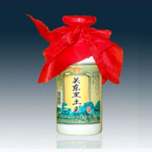 關(guān)東黑土王酒250ml瓷瓶