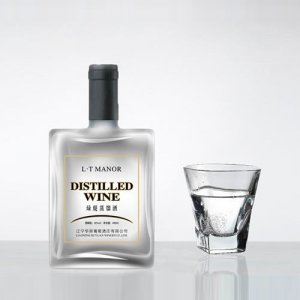 綠緹蒸餾酒42度