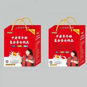 欣初元恒養(yǎng)牧場中老年牛奶復合蛋白飲品（禮盒）