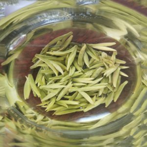 陸羽留香綠茶“雅”陶罐禮盒2