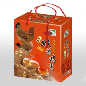 玲瓏山泥腌雙黃雞蛋