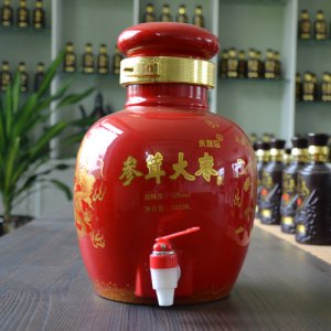 杏旺泉參茸大棗酒壇裝散酒