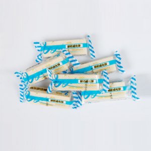 雄傑牛奶威化餅