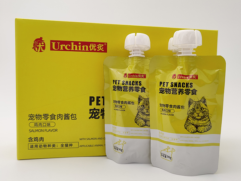 優(yōu)炙寵物零食肉醬包雞肉口味 營養(yǎng)貓條.jpg