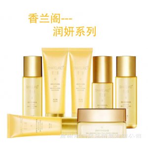 潤妍平衡靚膚乳靚膚霜爽膚水滋養(yǎng)潔面乳 盈潤舒活眼霜OEM代加工