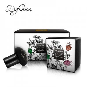 白色小蘑菇粉底液可OEM/ODM代工