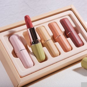 保濕啞光爛番茄豆沙色唇膏貼牌OEM/ODM