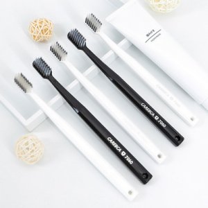 日系黑白情侶軟毛竹炭牙刷OEM代加工