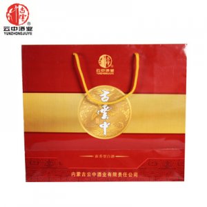 濃香型白酒古雲(yún)中金樽OEM/ODM代加工