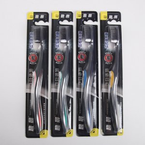 竹炭清潔呵護(hù)牙齦軟毛牙刷貼牌OEM/ODM
