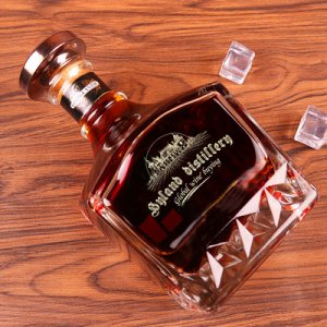 洋酒進(jìn)口40度白蘭地烈酒OEM/ODM定制代加工