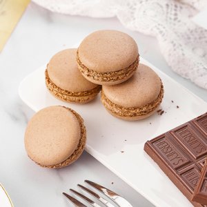 法式馬卡龍?zhí)鹌范Y盒裝OEM/ODM代加工