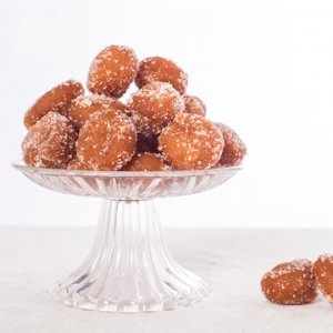 傳統(tǒng)美食圓球蜜三刀香糯可口OEM代加工