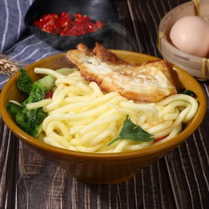 翔旺福 手工濕面200g*10袋整箱蛋蛋面批發(fā)車仔面速食方便火鍋面條OEM/ODM定制代加工