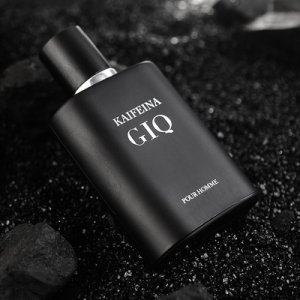 義烏市美?；瘖y品有限公司