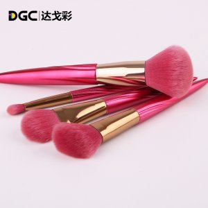 達(dá)戈彩 4支紅色化妝刷套裝OEM/ODM定制代加工