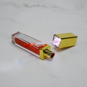 50色LDE帶鏡子口紅OEM/ODM代加工