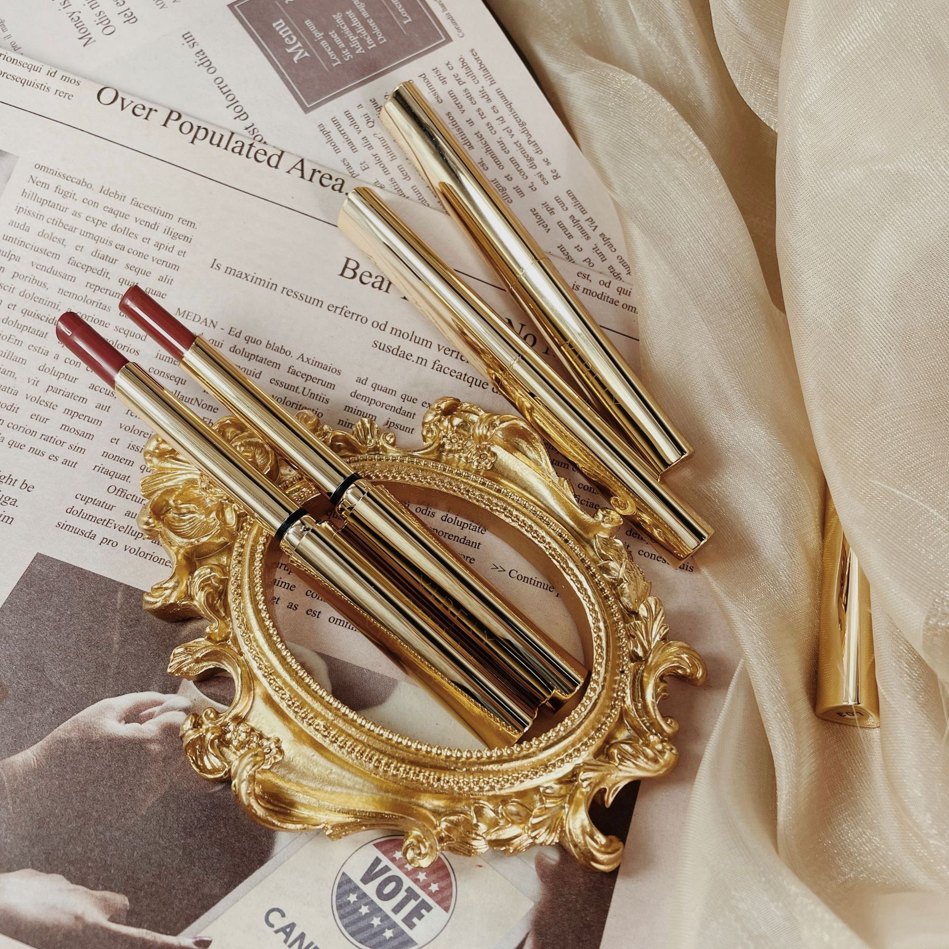 VIBELY金管小細(xì)跟口紅貼牌定制代加工