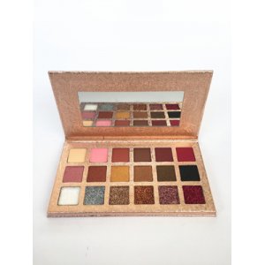 18色土豆泥濕眼影盤(pán)OEM/ODM代加工