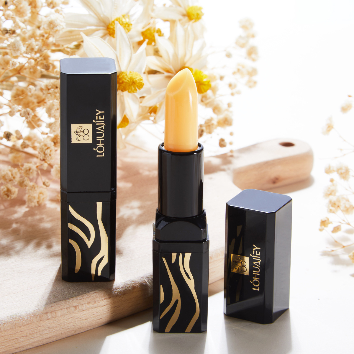 紅櫻桃溫感水潤(rùn)健康唇膏代加工貼牌OEM/ODM