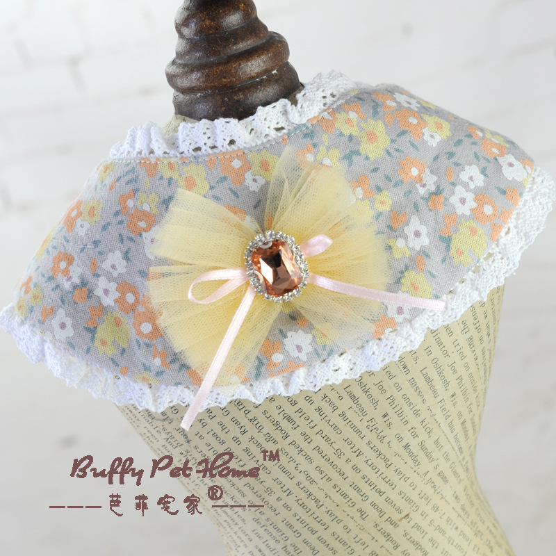 芭菲寵家廠家直銷寵物用品批發(fā)狗狗項圈口水巾項鏈蕾絲花邊小花貼牌OEM/ODM