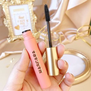 汕頭市魅點(diǎn)化妝品有限公司