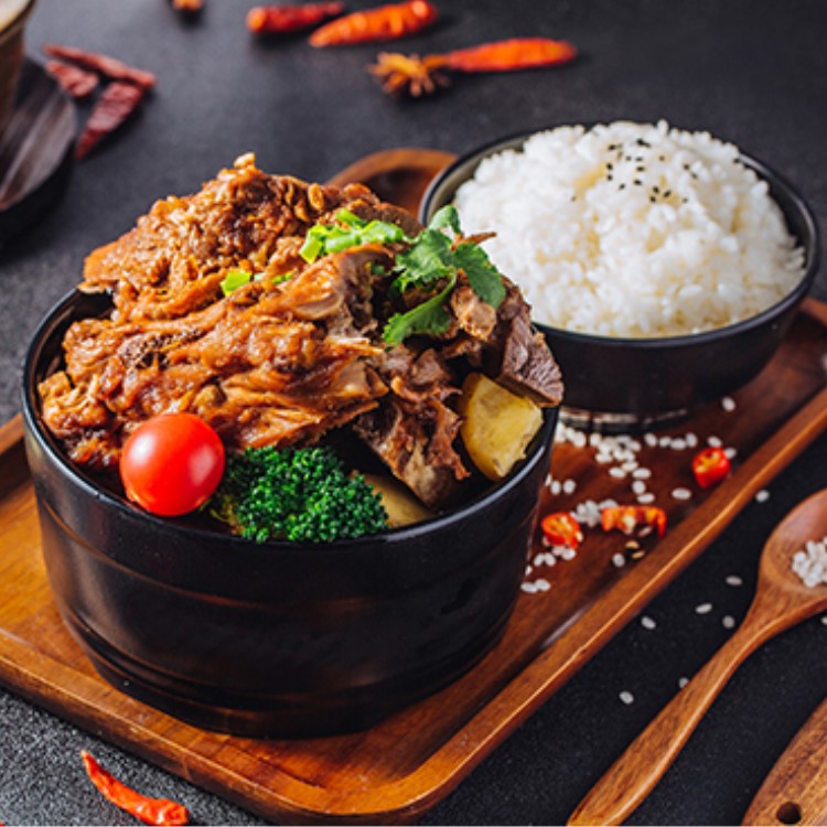 代加工貼牌辣骨飯醬料辣骨飯醬料全國(guó)統(tǒng)一代加工