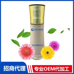 絲絨細(xì)膩粉底OEM代加工