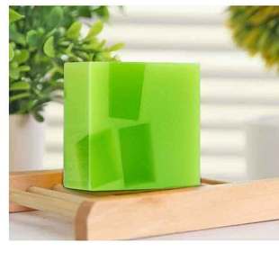 蘆薈除螨皂潔面精油補(bǔ)水保濕皂oem代加工