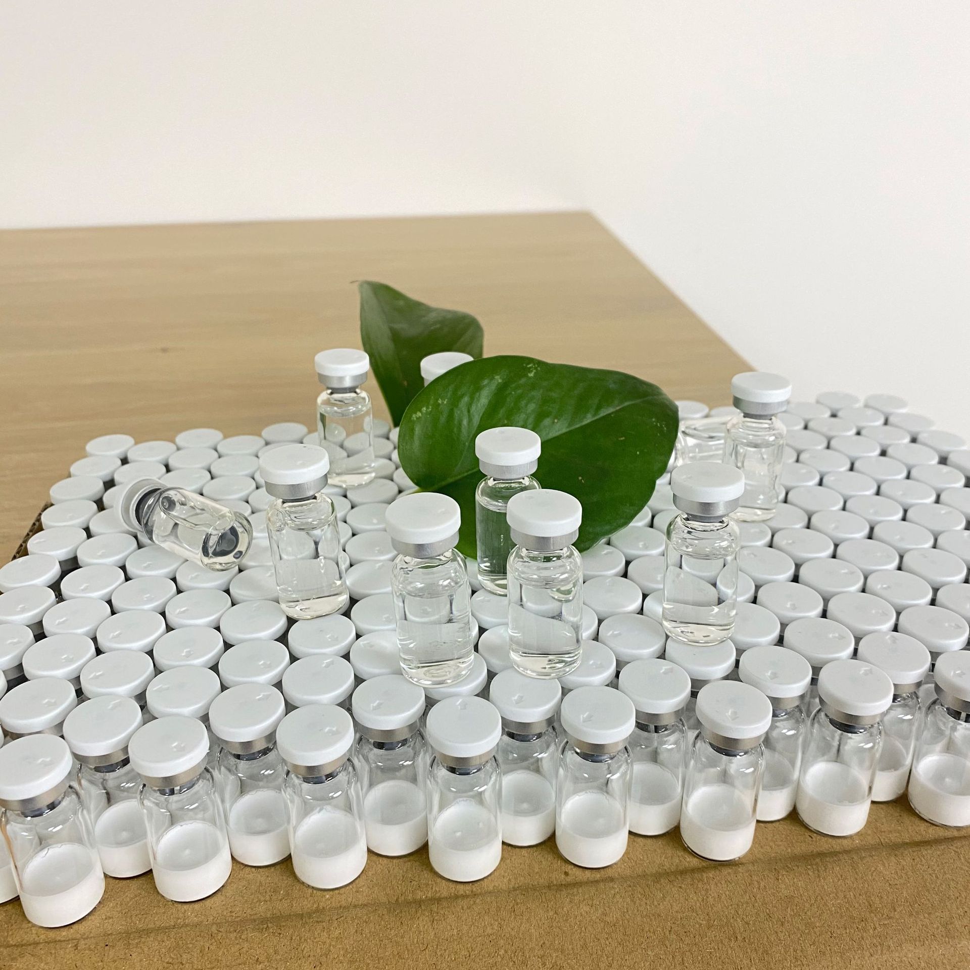 富勒烯凍干粉3ml寡肽補(bǔ)水修護(hù)提亮緊致OEM代工廠