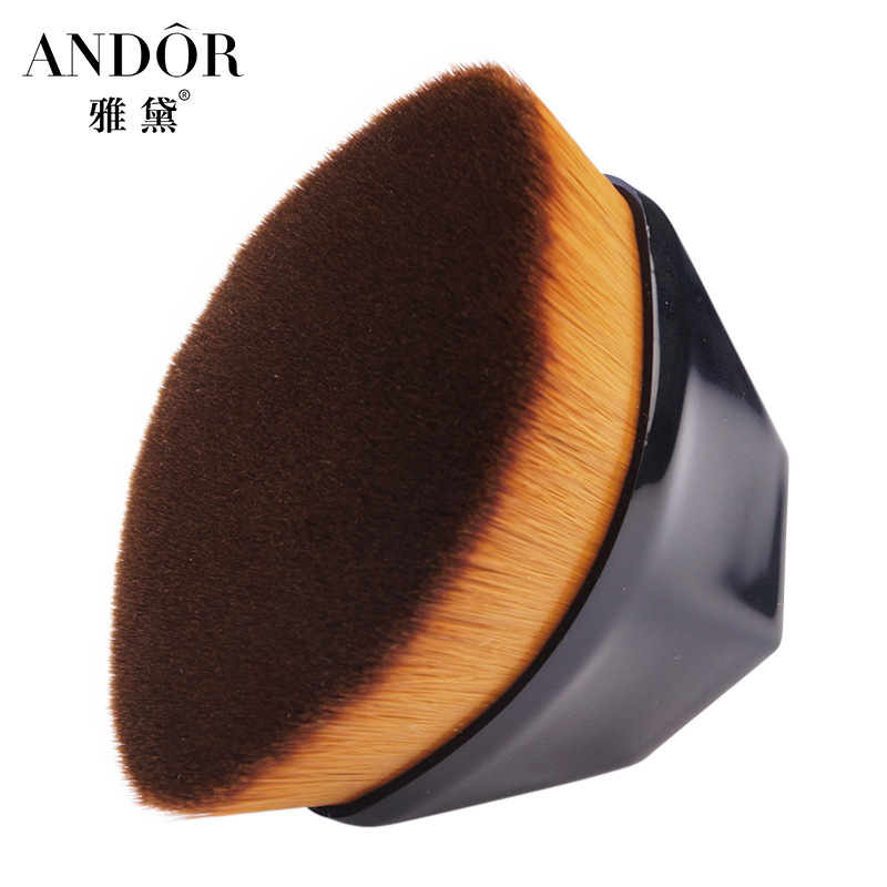 55號(hào)化妝刷花瓣便捷魔術(shù)無(wú)痕粉底刷OEM代工廠