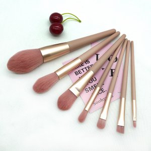 四季青7支粉色化妝刷套裝oem代加工