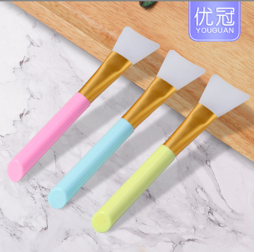 深圳優(yōu)冠化妝用具有限公司