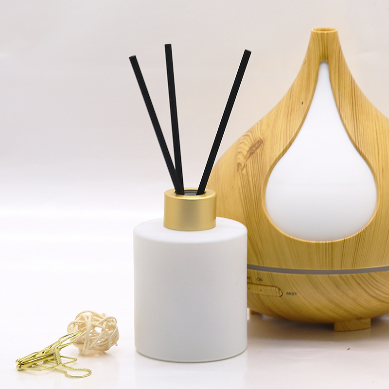 120ml家用室內(nèi)無火香薰留香持久香氛藤條揮發(fā)液體酒店廁所除臭除