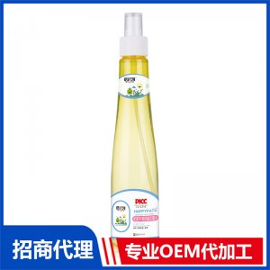 草一藏本蛇膽牛黃抑菌花露水OEM代加工 防蚊驅(qū)蚊花露水加工定制源頭廠(chǎng)家